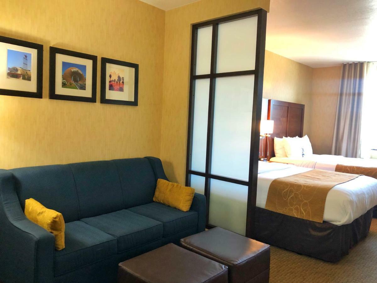 Comfort Suites Near City Of Industry - Los Angeles Ла-Пуэнте Экстерьер фото